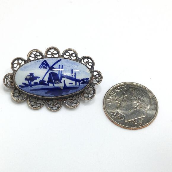 Dutch Delft 835 Silver Filigree Brooch, Windmill Porcelain Pin, 1940s Vintage - Picture 9 of 10